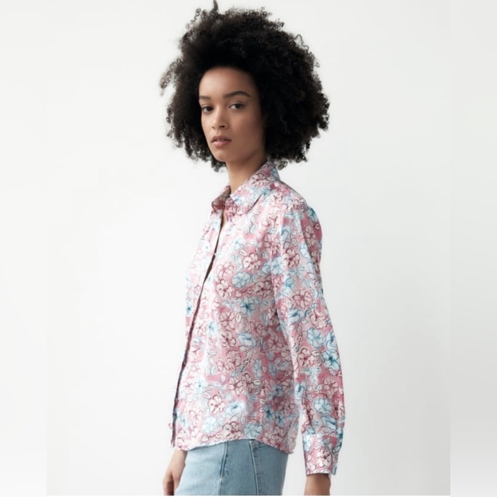 Zara Pink Blue Floral Button-Down ‘Satin’ Blouse Size Small Cottage Coastal - Picture 2 of 11
